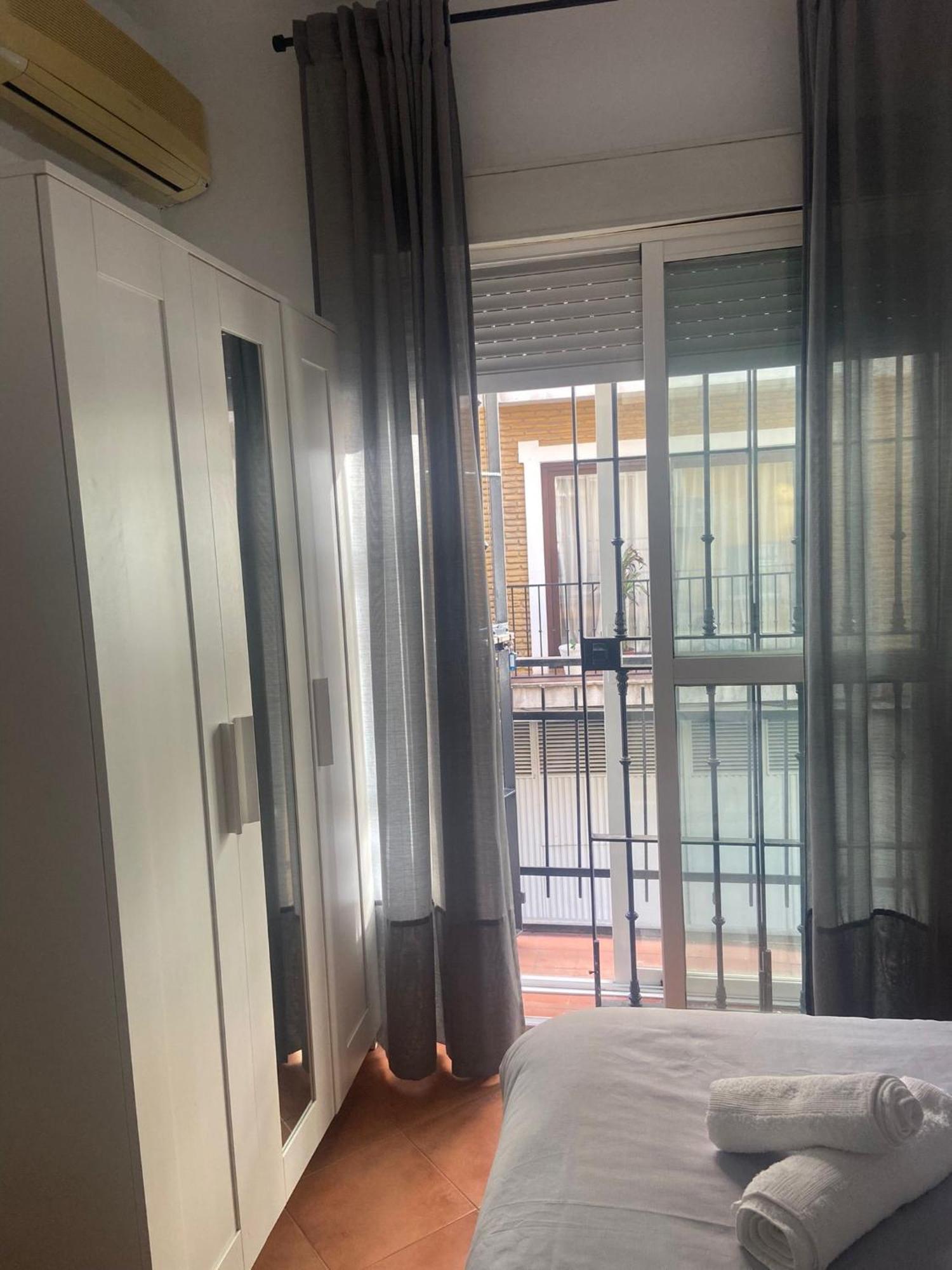 Apartamento Plaza De La Alfalfa 塞维利亚 外观 照片
